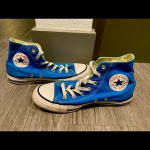 Converse Chuck Taylor’s